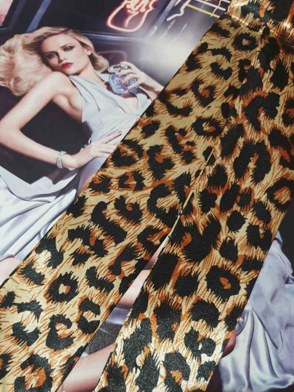 Leopard Skinny Scarf Fashion Women Wrap Hair Tie Luxe Hand Bag Purse Accessory